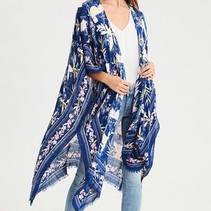 AE Floral kimono